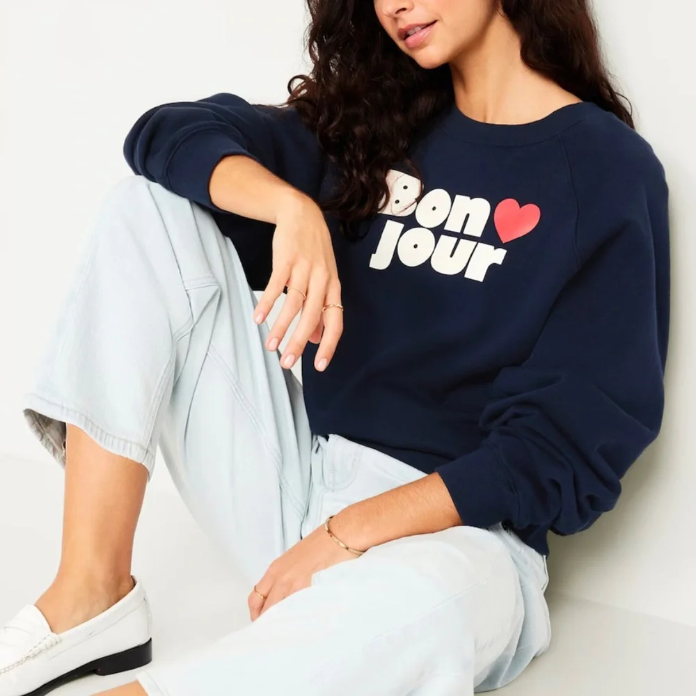 Old Navy SoComfy Crew-Neck Graphic Sweatshirt - Picture 3 of 3
